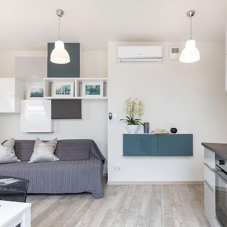 Modern & New Place Next To Wawel Castle & Vistula Krakow Exterior photo
